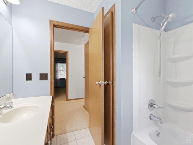 6091 Blueberry Drive, Liberty Township, OH 45011 Photo 25