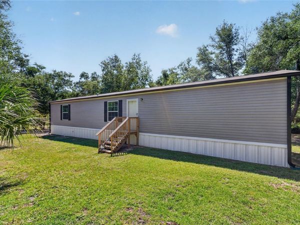 18850 SE 93RD STREET , OCKLAWAHA, FL 32179
