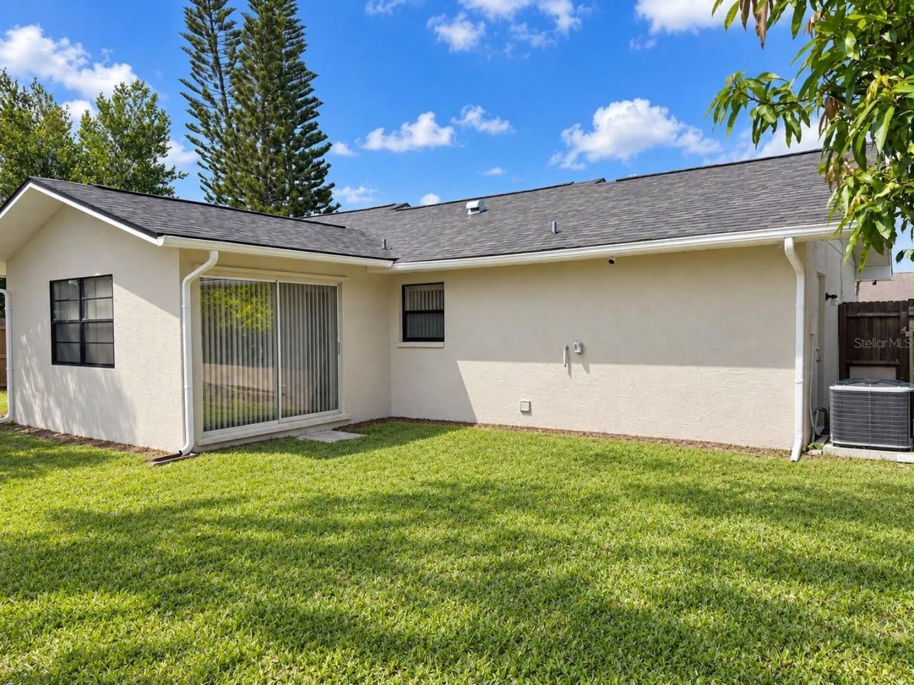 11426 Fox Run , Port Richey, FL 34668 Photo