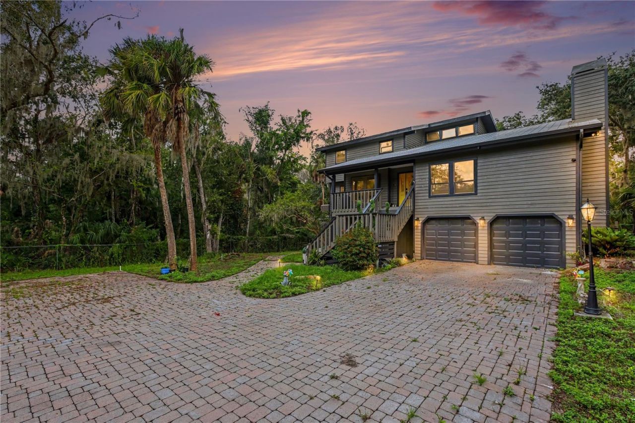 8224 Revels Road, Riverview, FL 33569 Photo