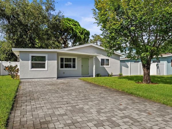8011 26TH AVENUE N, ST PETERSBURG, FL 33710