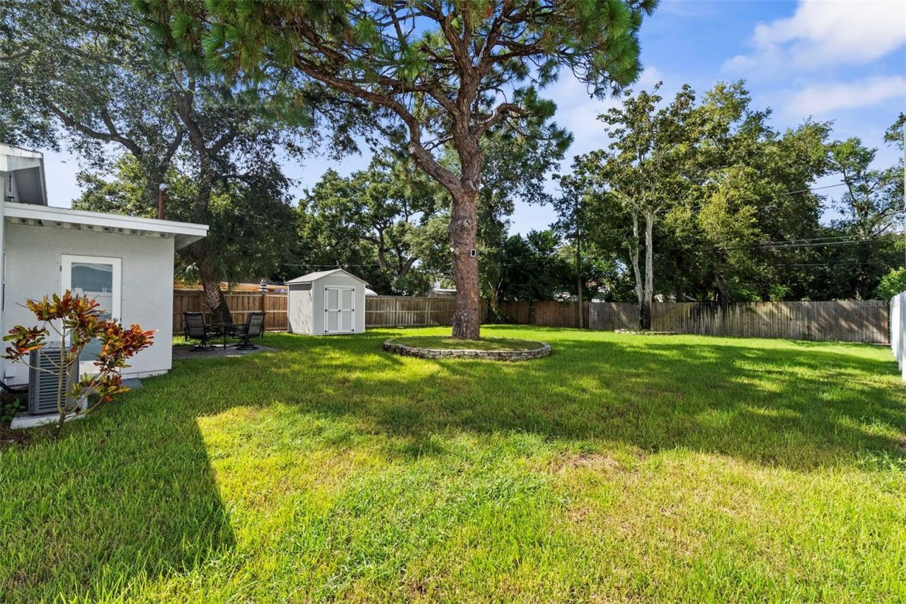 8011 26th Avenue N, Saint Petersburg, FL 33710 Photo