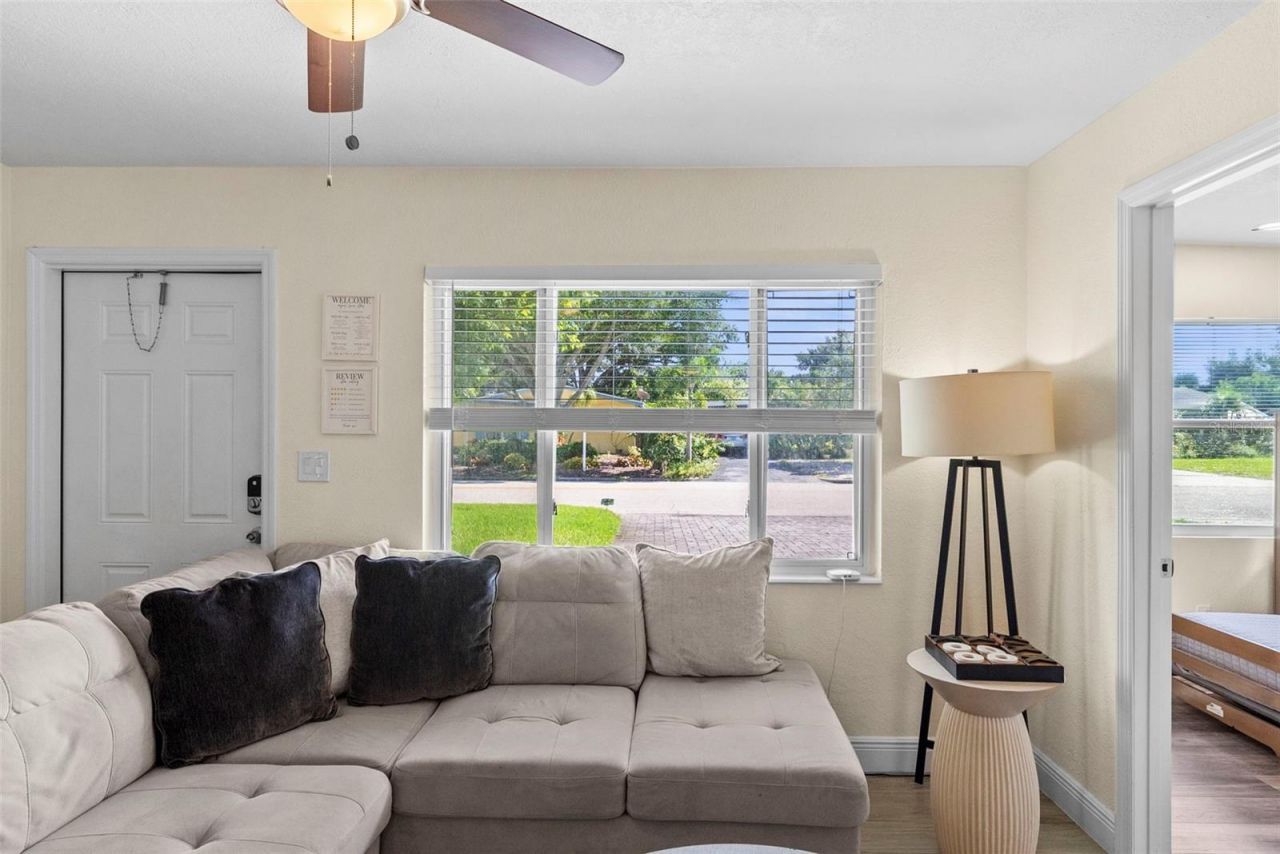 8011 26th Avenue N, Saint Petersburg, FL 33710 Photo