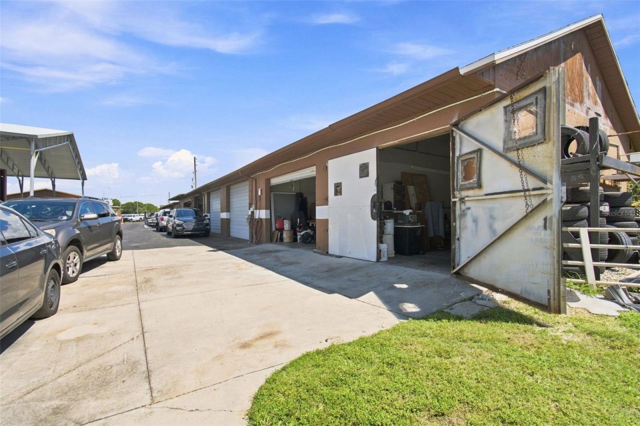 14827 Us Highway 19 , Hudson, FL 34667 Photo