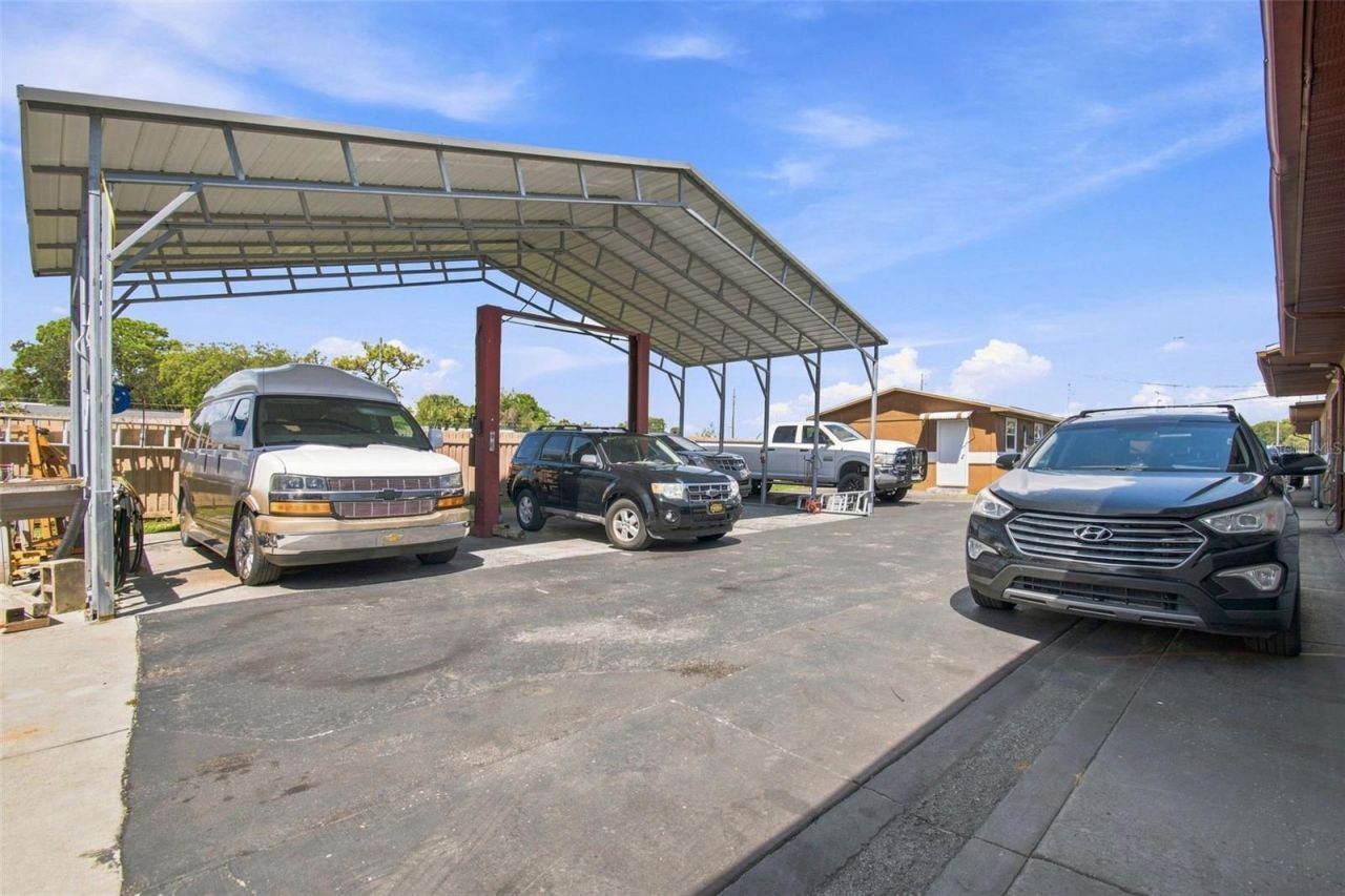 14827 Us Highway 19 , Hudson, FL 34667 Photo