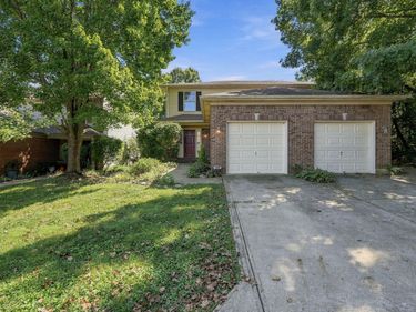 125 Crosskey Road, Versailles, KY 40383