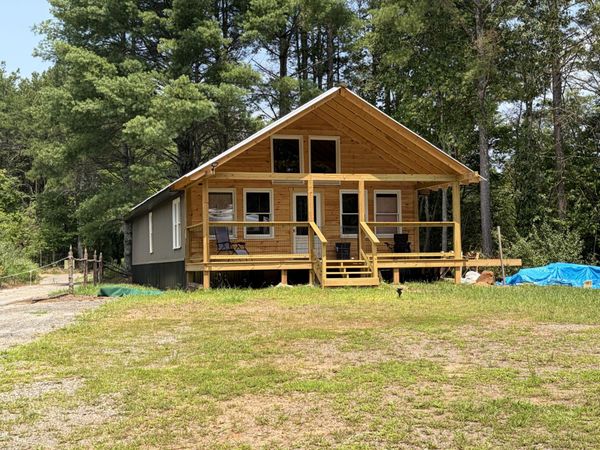 165 Barkers Circle , Copperhill, TN 37317