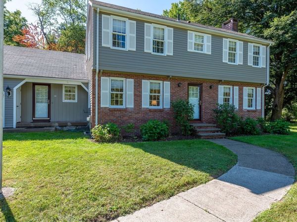 120 Rolling Ridge Rd, Amherst, MA 01002