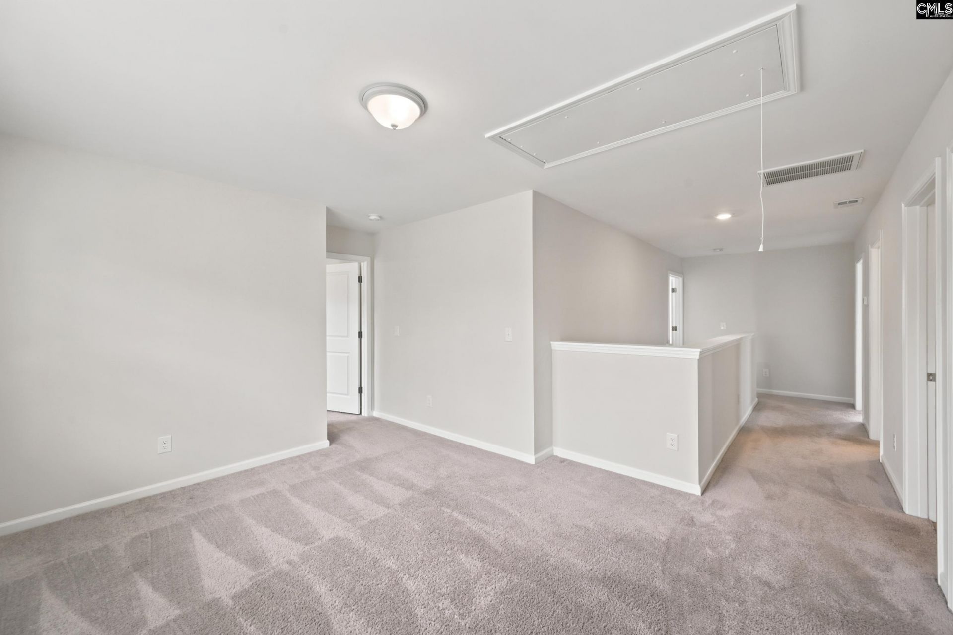 311 Ollivander Lane Photo 19