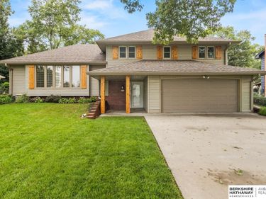 516 S 130th Street, Omaha, NE 68154