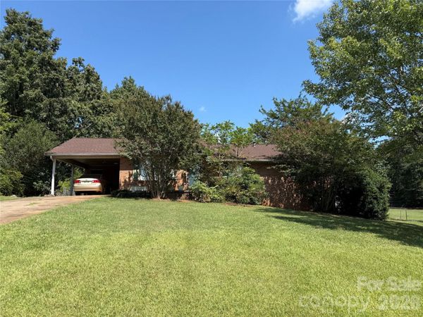 269 Old Henrietta Road , Forest City, NC 28043