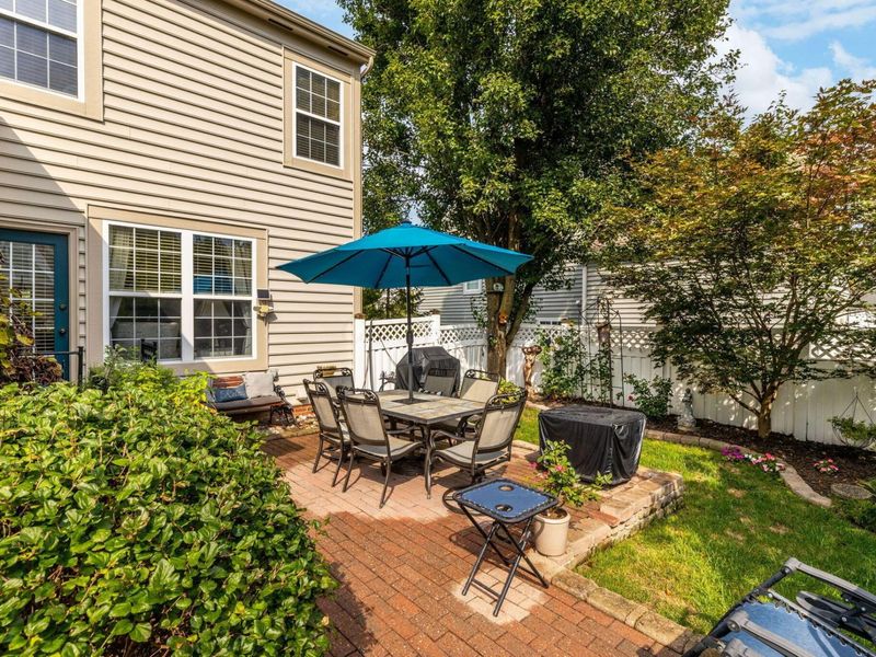 722 Olde Mill Drive, Westerville, OH 43082 Photo 12