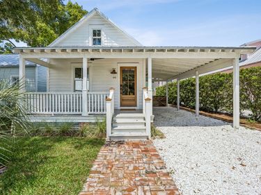 505 CEDAR Street, Fernandina Beach, FL 32034