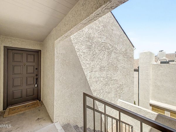 7502 E THOMAS Road, Unit 301, Scottsdale, AZ 85251