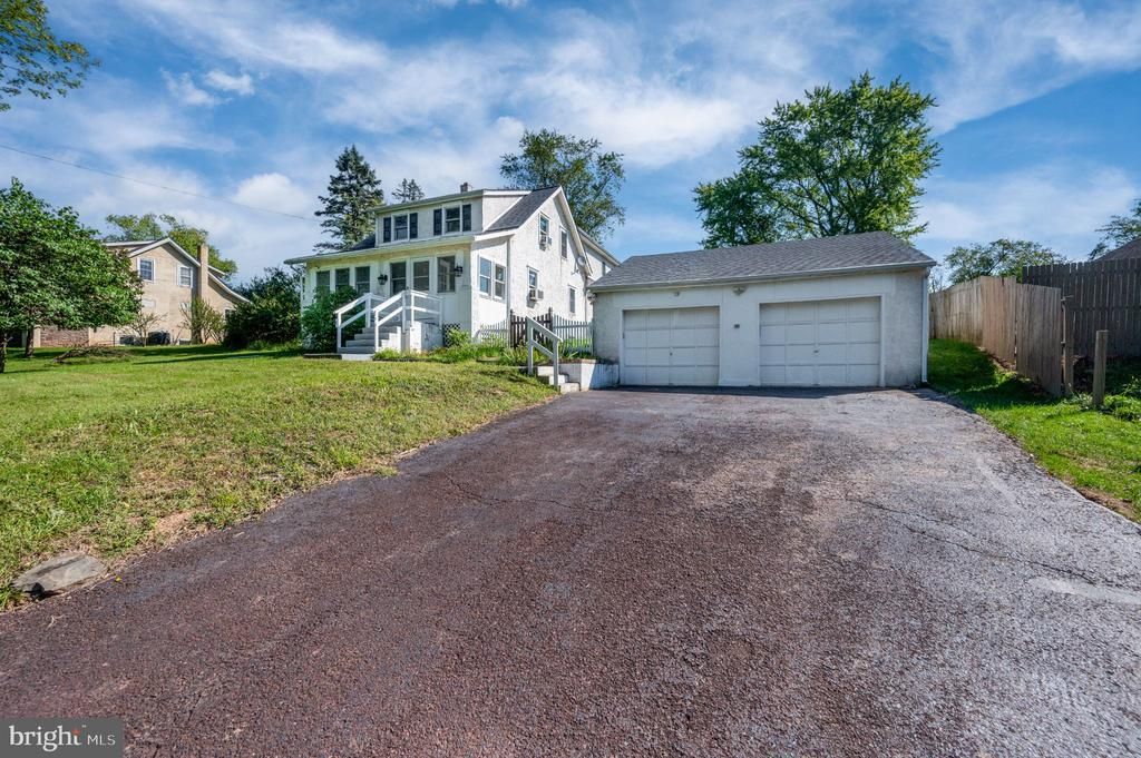 316 RIVER ROAD , COLLEGEVILLE, PA 19426