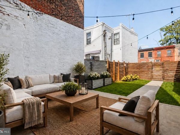 1551 E BERKS STREET, PHILADELPHIA, PA 19125