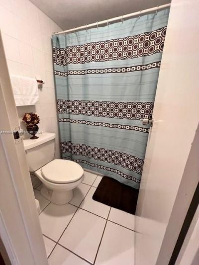 2625 Collins Ave , Unit 804, Miami Beach, FL 33140 Photo