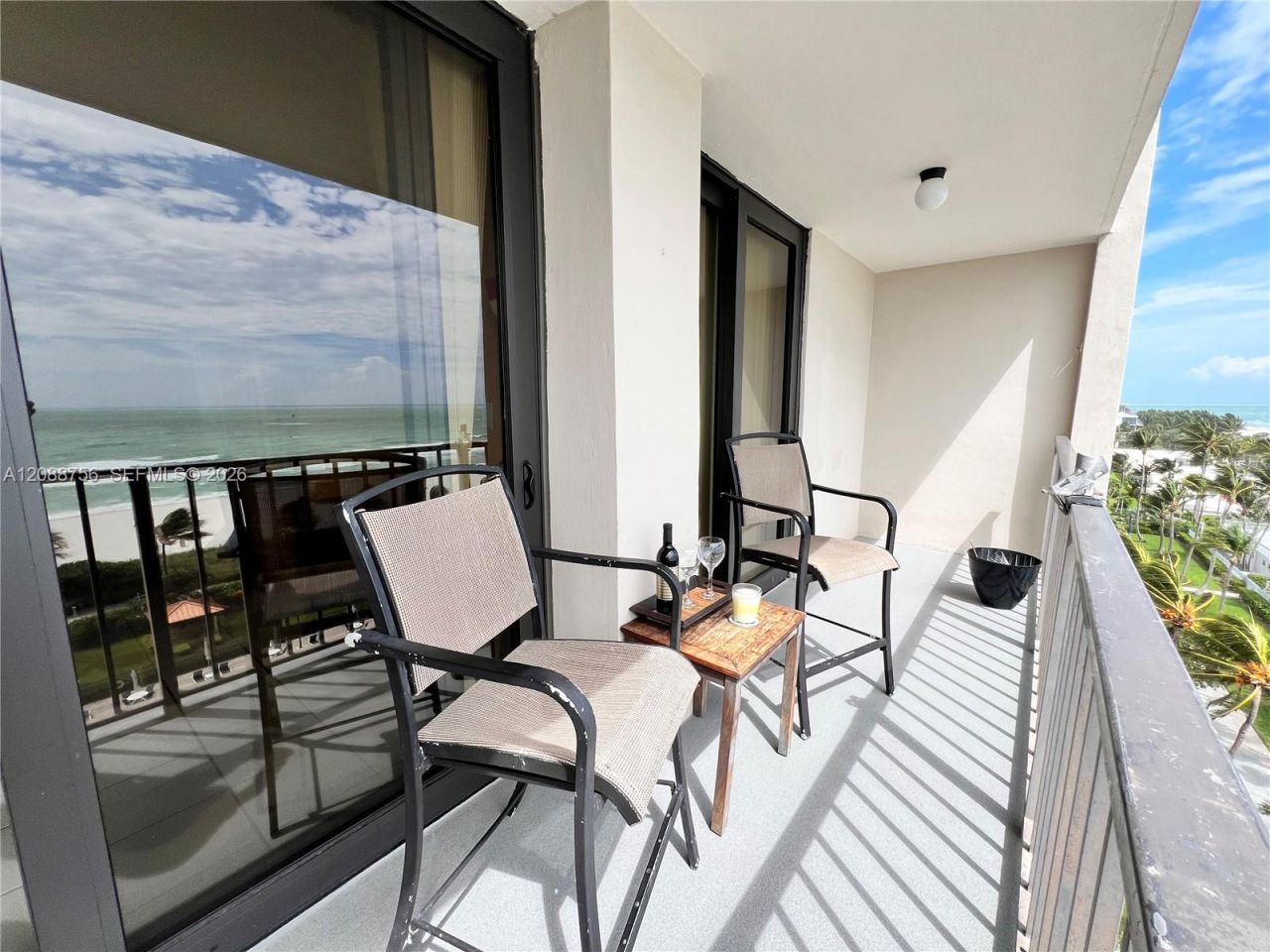 2625 Collins Ave , Unit 804, Miami Beach, FL 33140 Photo