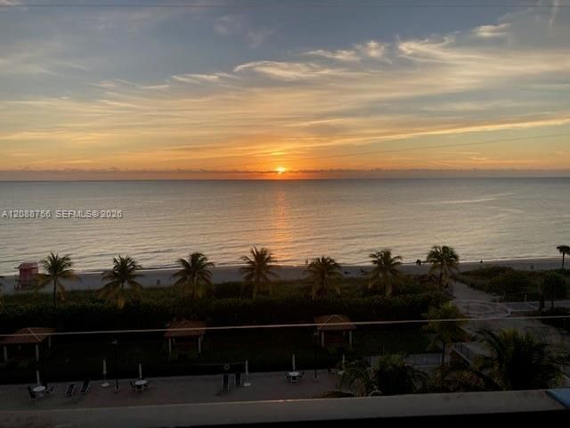 2625 Collins Ave , Unit 804, Miami Beach, FL 33140 Photo