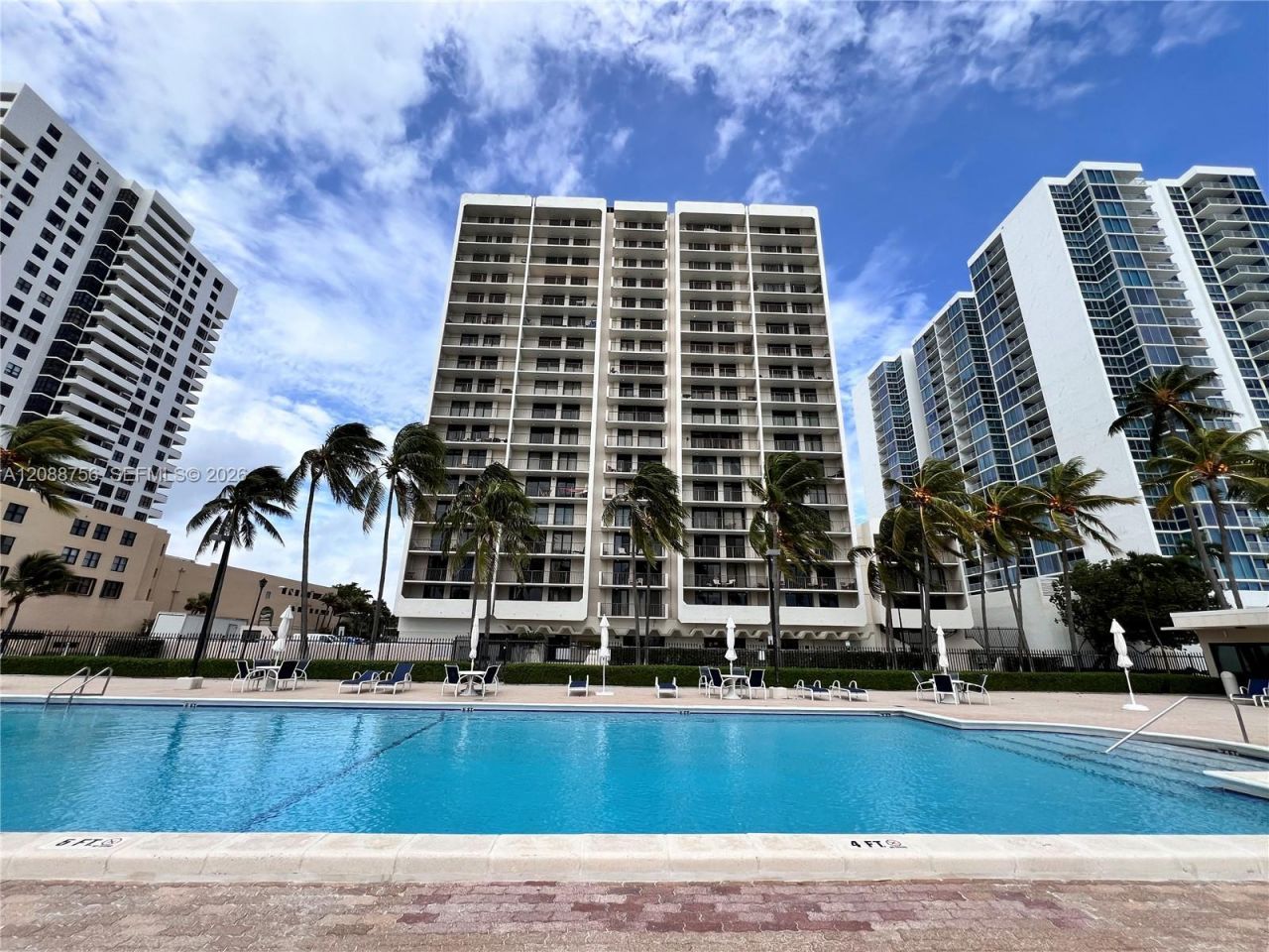 2625 Collins Ave , Unit 804, Miami Beach, FL 33140 Photo