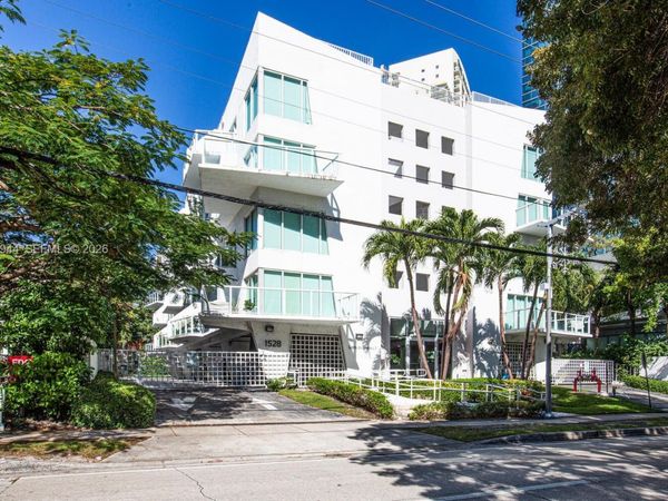 1528 Brickell Ave , Unit 109, Miami, FL 33129
