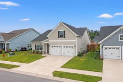 209 Fiddleback Drive photo 4