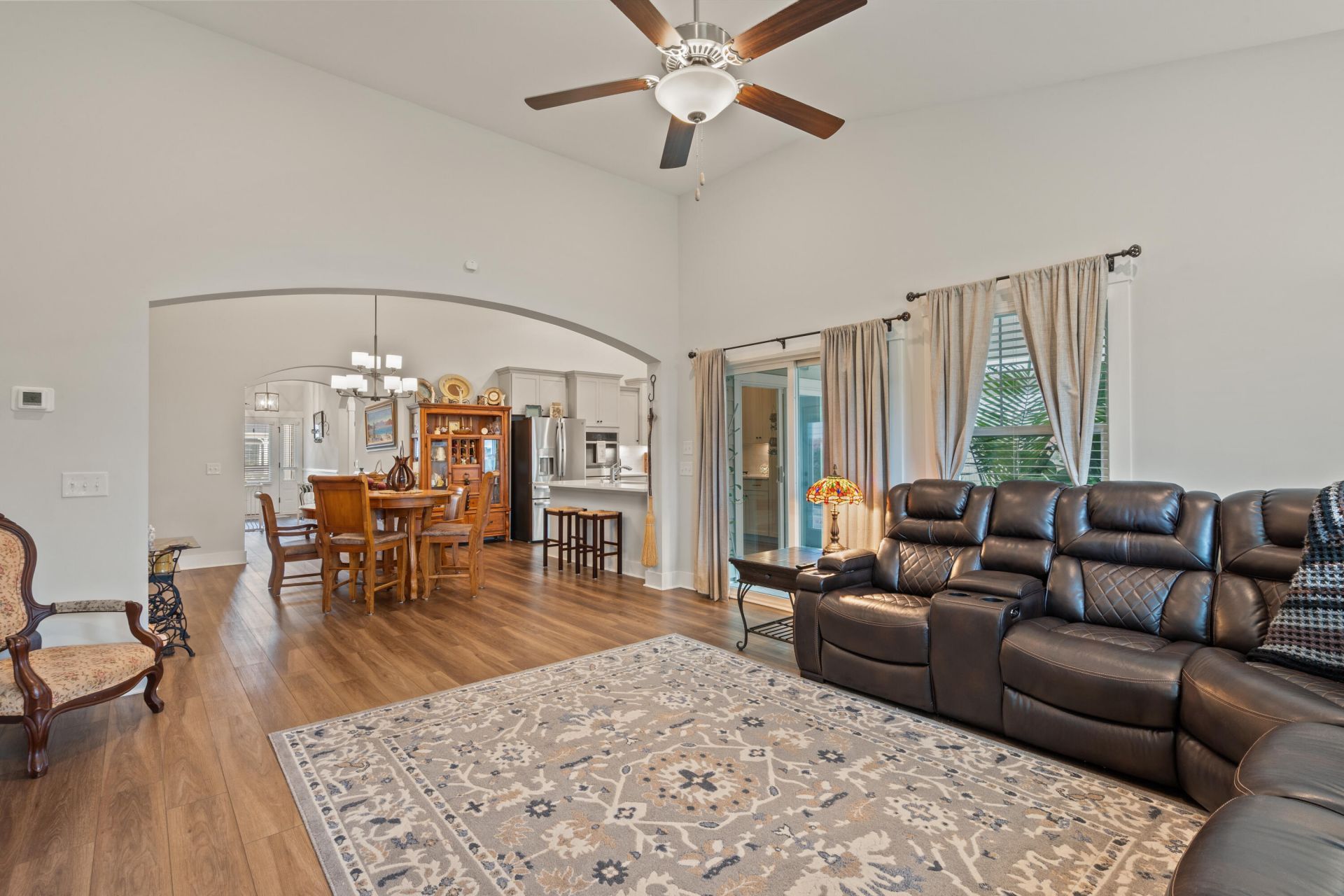 209 Fiddleback Drive Photo 24
