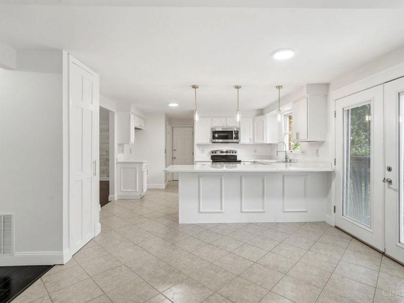 3282 South Cove Court, Deerfield Township, OH 45039 Photo 13