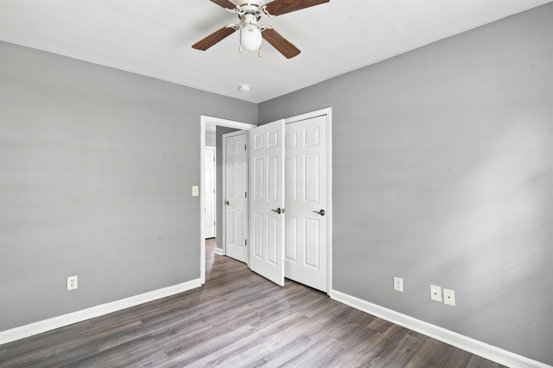 2517 Reta St.  Photo 16