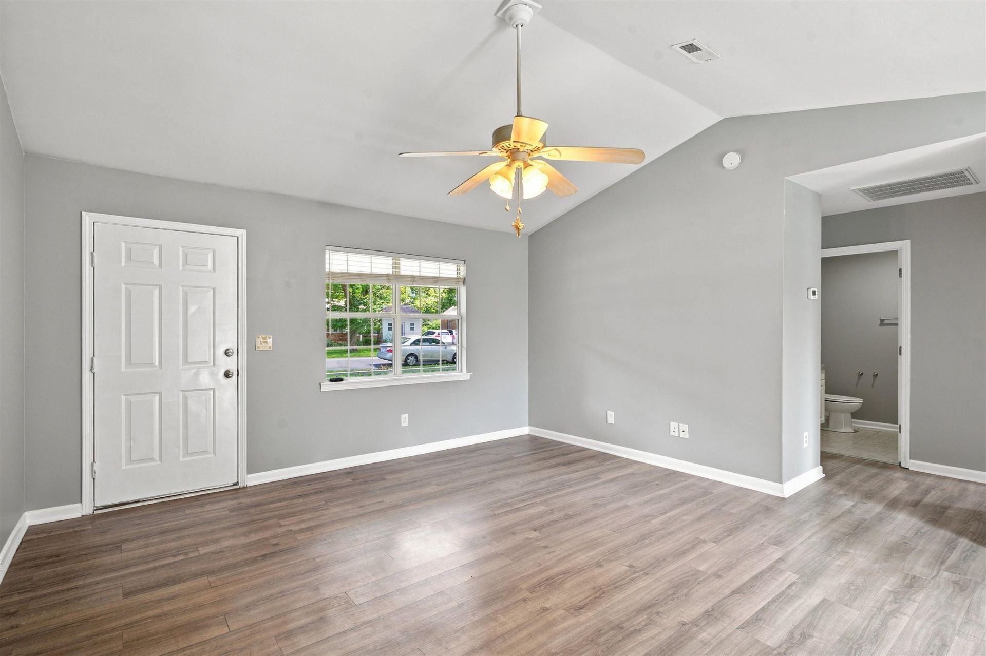 2517 Reta St.  Photo 17