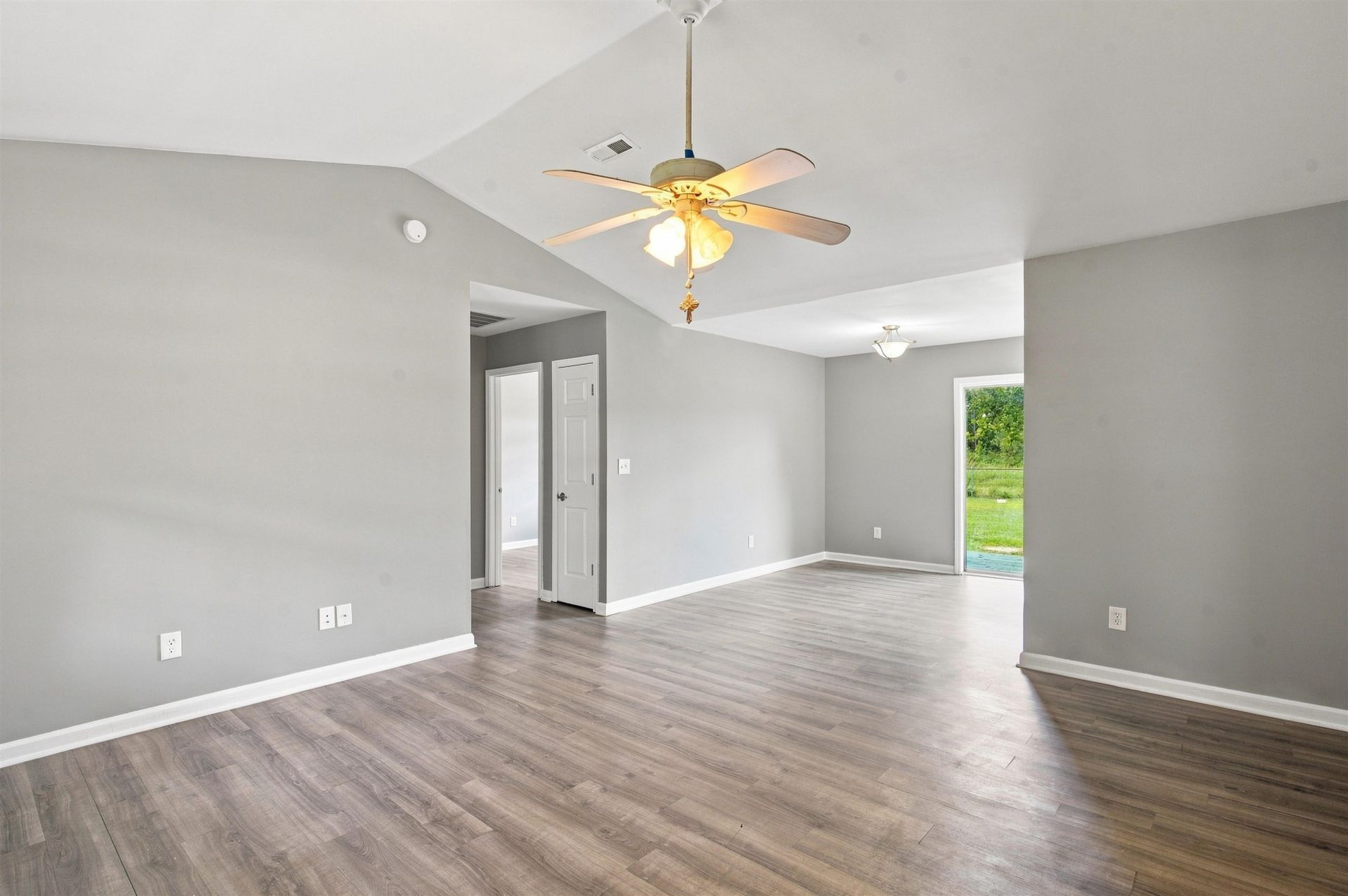 2517 Reta St.  Photo 18