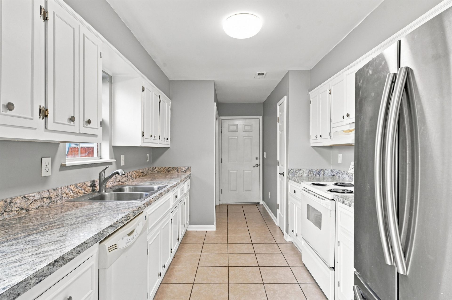2517 Reta St.  Photo 22