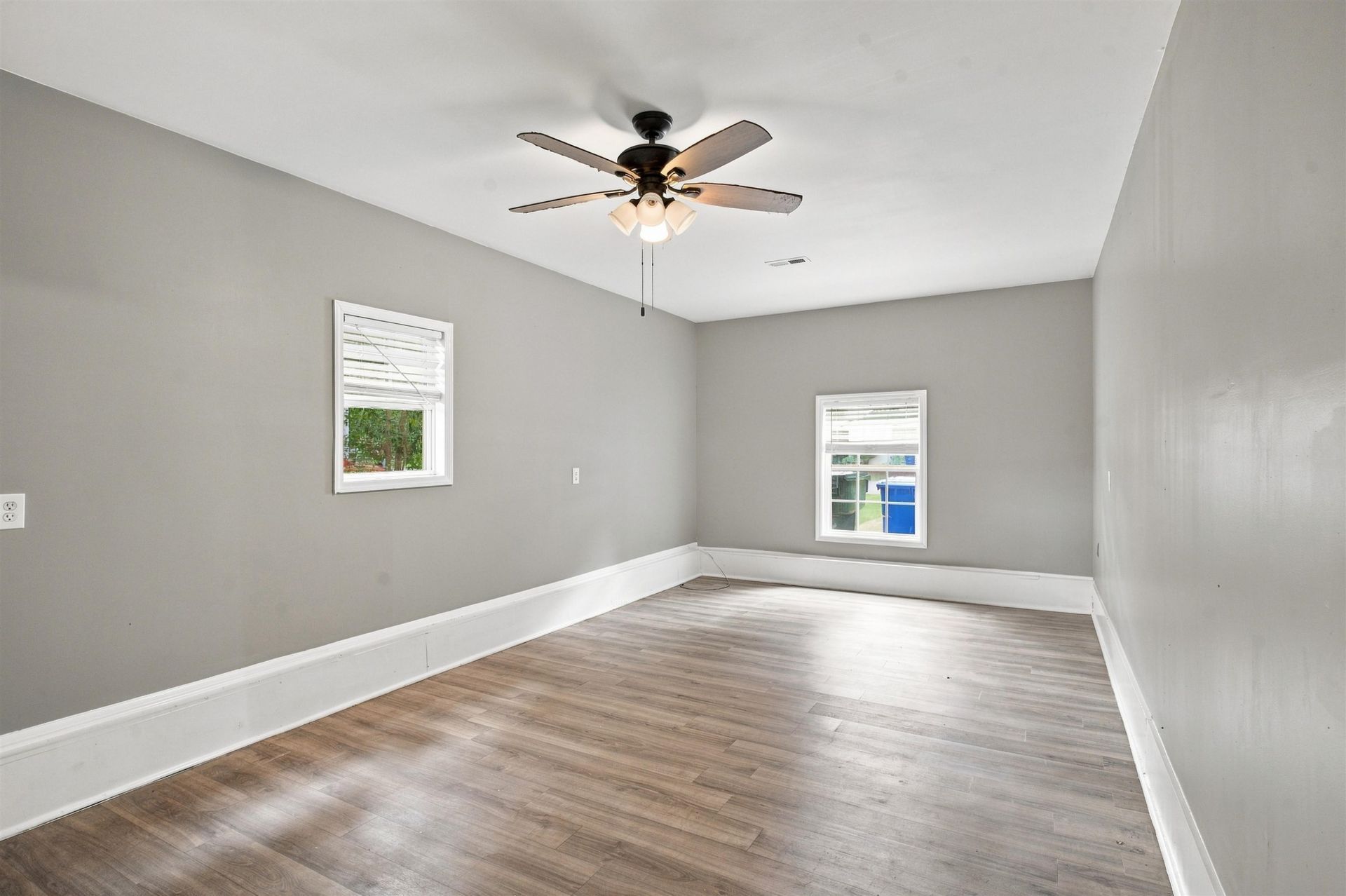 2517 Reta St.  Photo 26