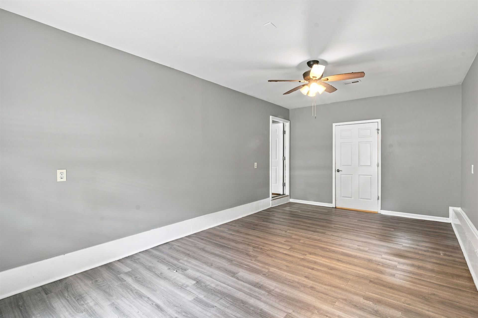 2517 Reta St.  Photo 27
