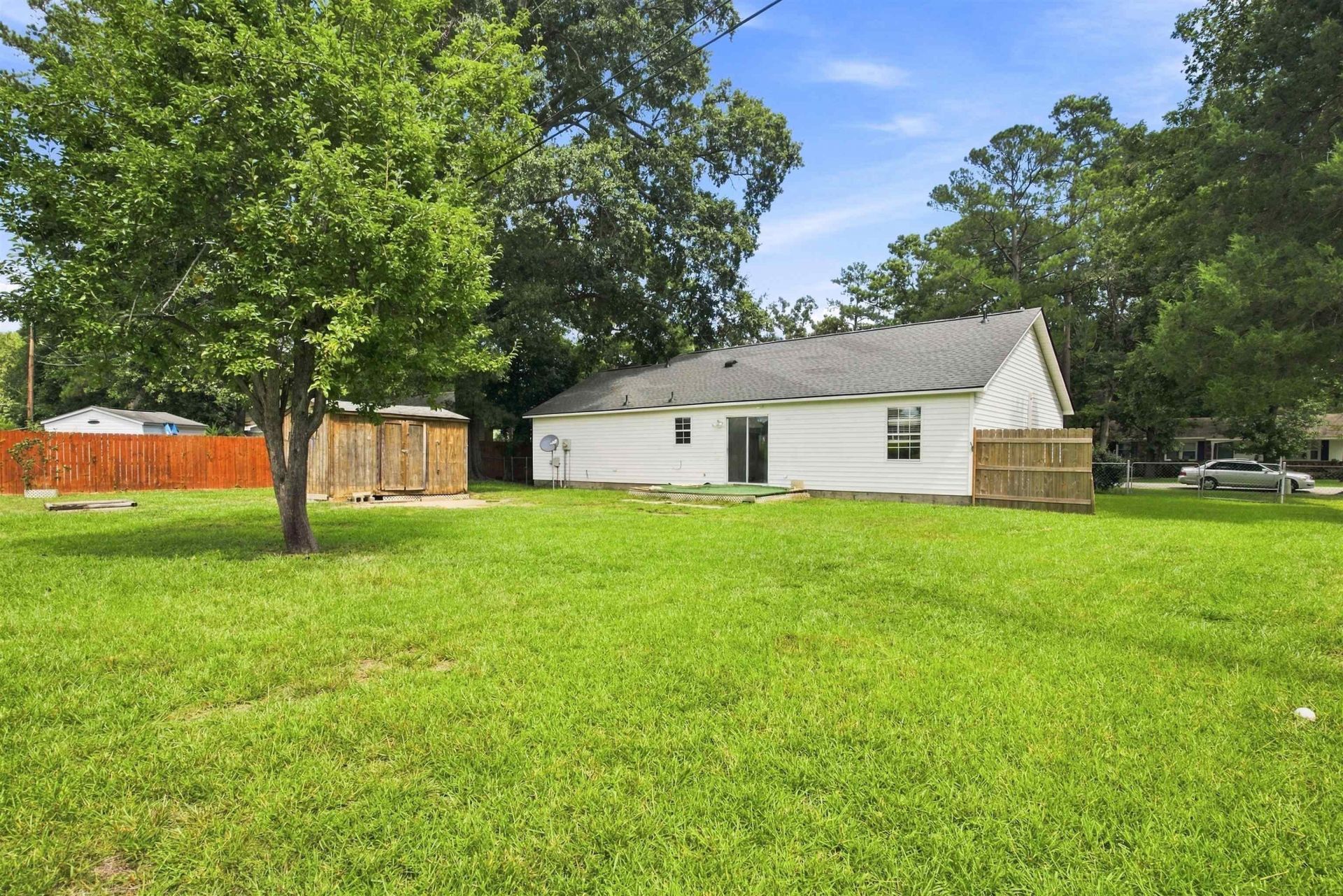 2517 Reta St.  Photo 32