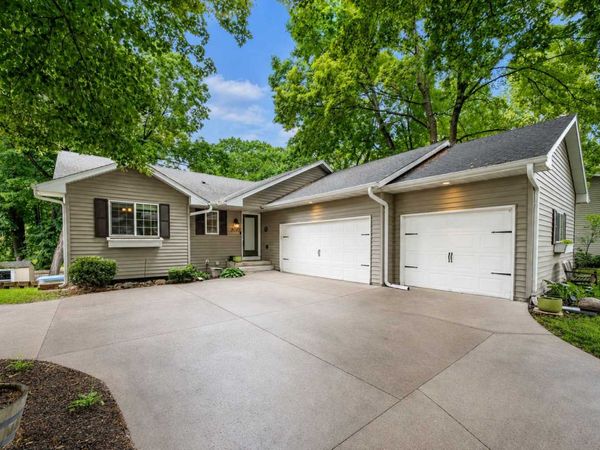 3067 Alexander Lane, Mound, MN 55364