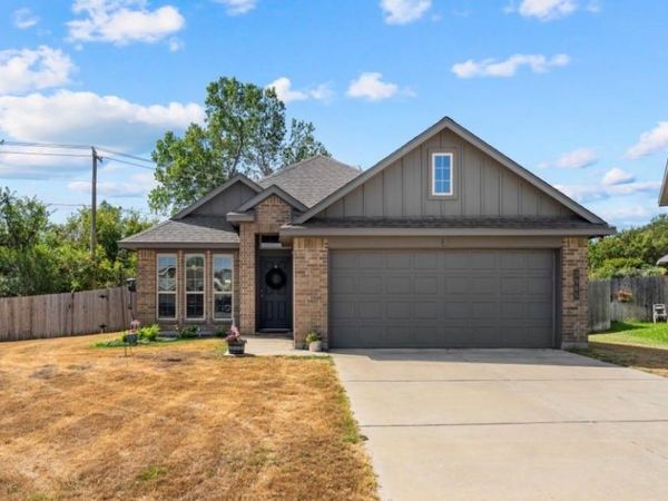 3905 S Fork Ranch Road, Waco, TX 76705