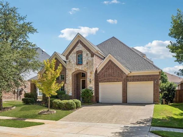 712 Lathrop Street, Lantana, TX 76226