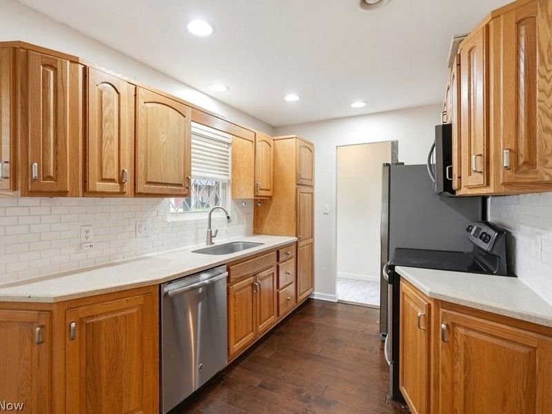 3863 Neville Drive, Kent, OH 44240 Photo 12