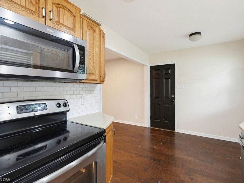 3863 Neville Drive, Kent, OH 44240 Photo 7