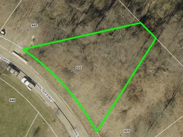 435 Walters Way , Zanesville, OH 43701
