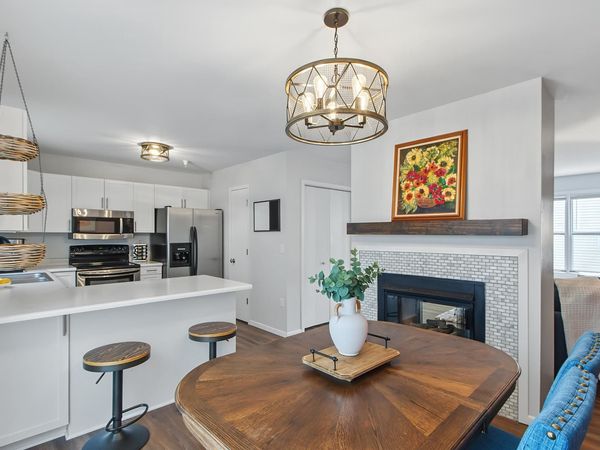 6649 Raymond Road, Unit 10, Madison, WI 53711