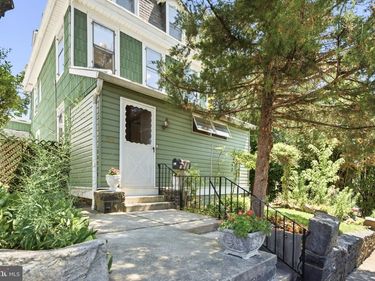 301 PARSONS AVENUE, BALA CYNWYD, PA 19004
