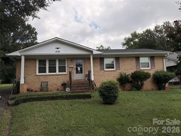 1236 Mt Kisco Drive , Charlotte, NC 28213