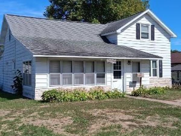 813 W Main Street, Augusta, WI 54722