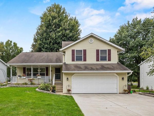 5410 Chestnut Lane, McFarland, WI 53558