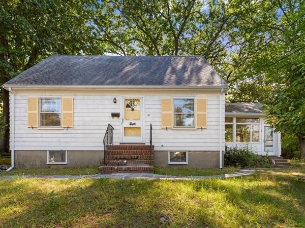 40 Valentine Rd, Arlington, MA 02476