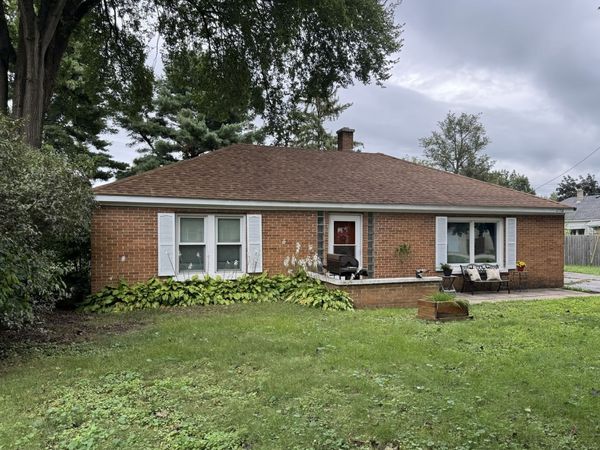 17708 Clark Street , Union, IL 60180