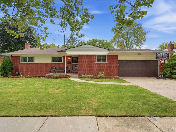 29103 Barkley Street , Livonia, Mi 48154