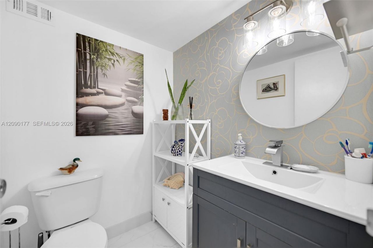 1402 NW 80th Ave , Unit 103, Margate, FL 33063 Photo